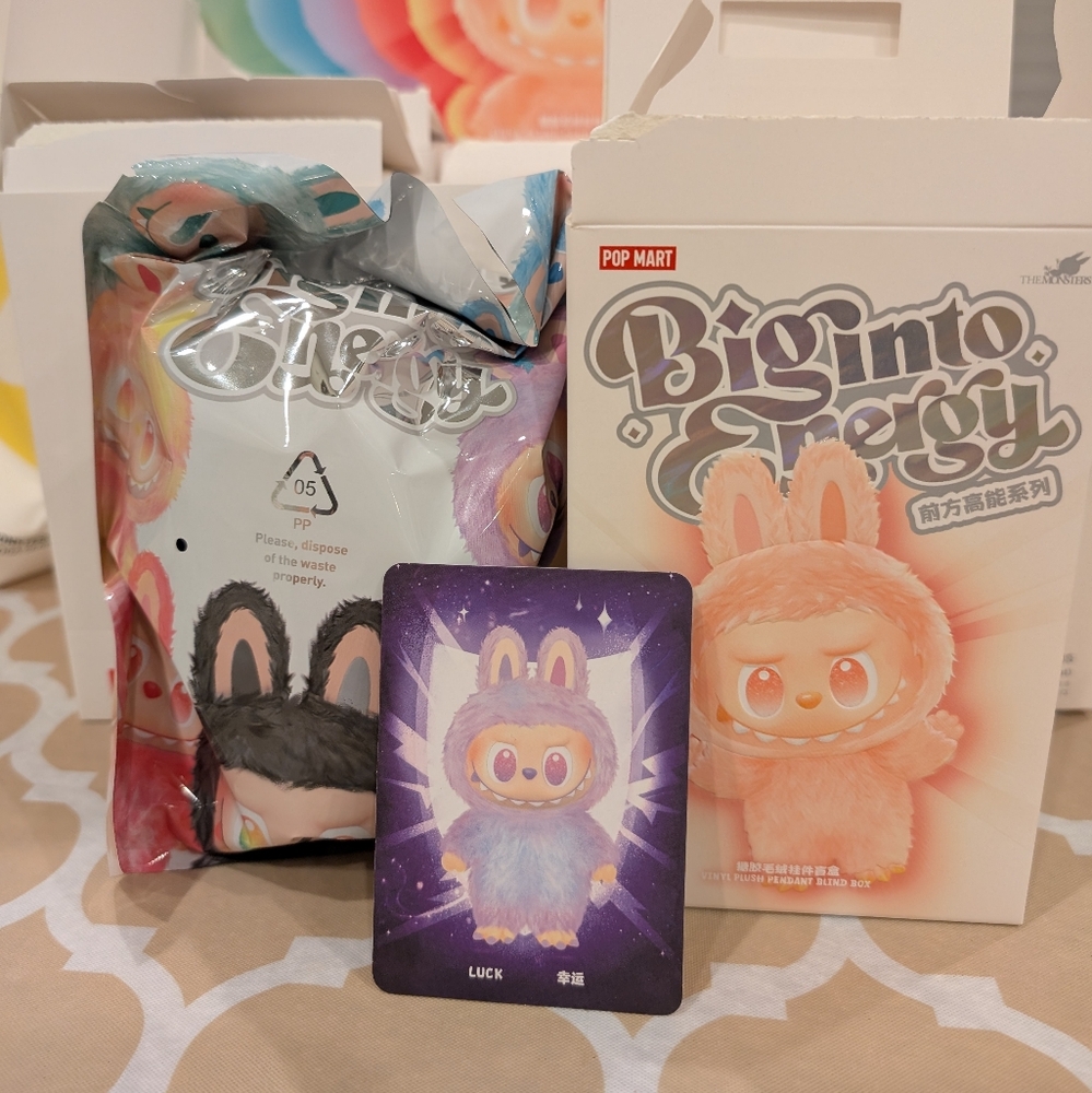 ⚡ Pop Mart THE MONSTERS Big into Energy Labubu - Luck